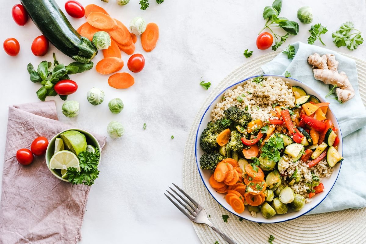 A colourful vegetable bowl with avocado and fresh produce